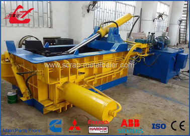 kopen Gele Horizontale Schrootpers/Automatische Controle Hydraulische Schroot het In balen verpakken Machine 18.5kw ~ 110kw online manufacture