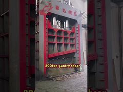 Schermachine voor het scheeren van zware staalprofielen voor schroot van 800 ton